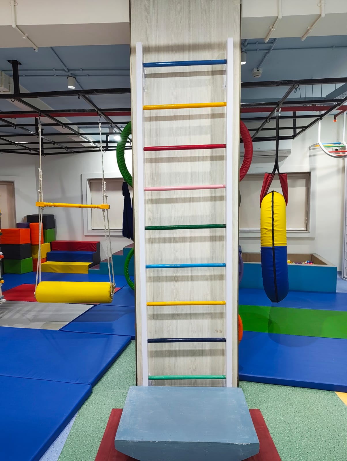 Wooden Climbing Ladder